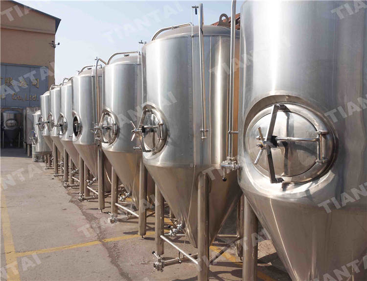 <b>10000L Commercial fermenter</b>